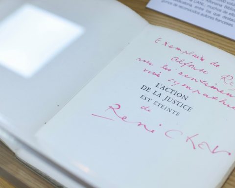 La exposición “Alfonso Reyes: dos años en París (1925-1927)” es fruto de la colaboración entre la Máxima Casa de Estudios del Estado y el Consulado francés en Monterrey.