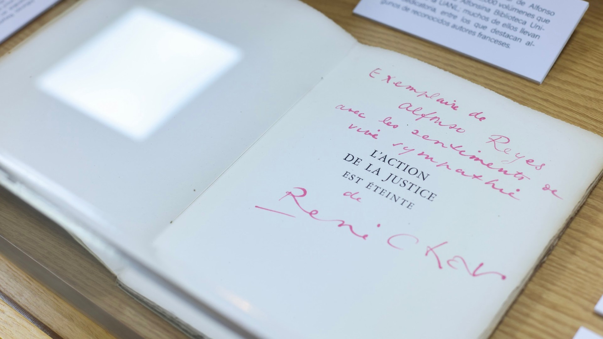 La exposición “Alfonso Reyes: dos años en París (1925-1927)” es fruto de la colaboración entre la Máxima Casa de Estudios del Estado y el Consulado francés en Monterrey.